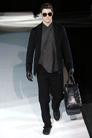 Giorgio Armani / - 2009-2010